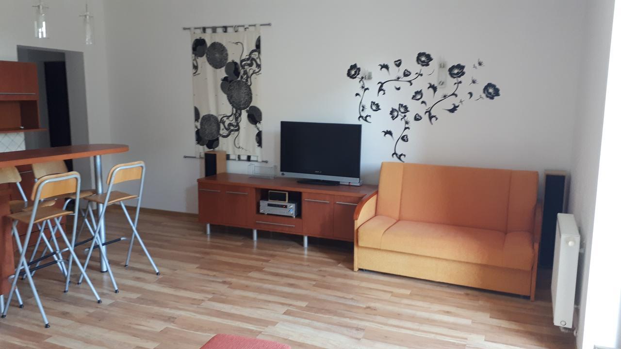 Wiselka Studio Bagian luar foto